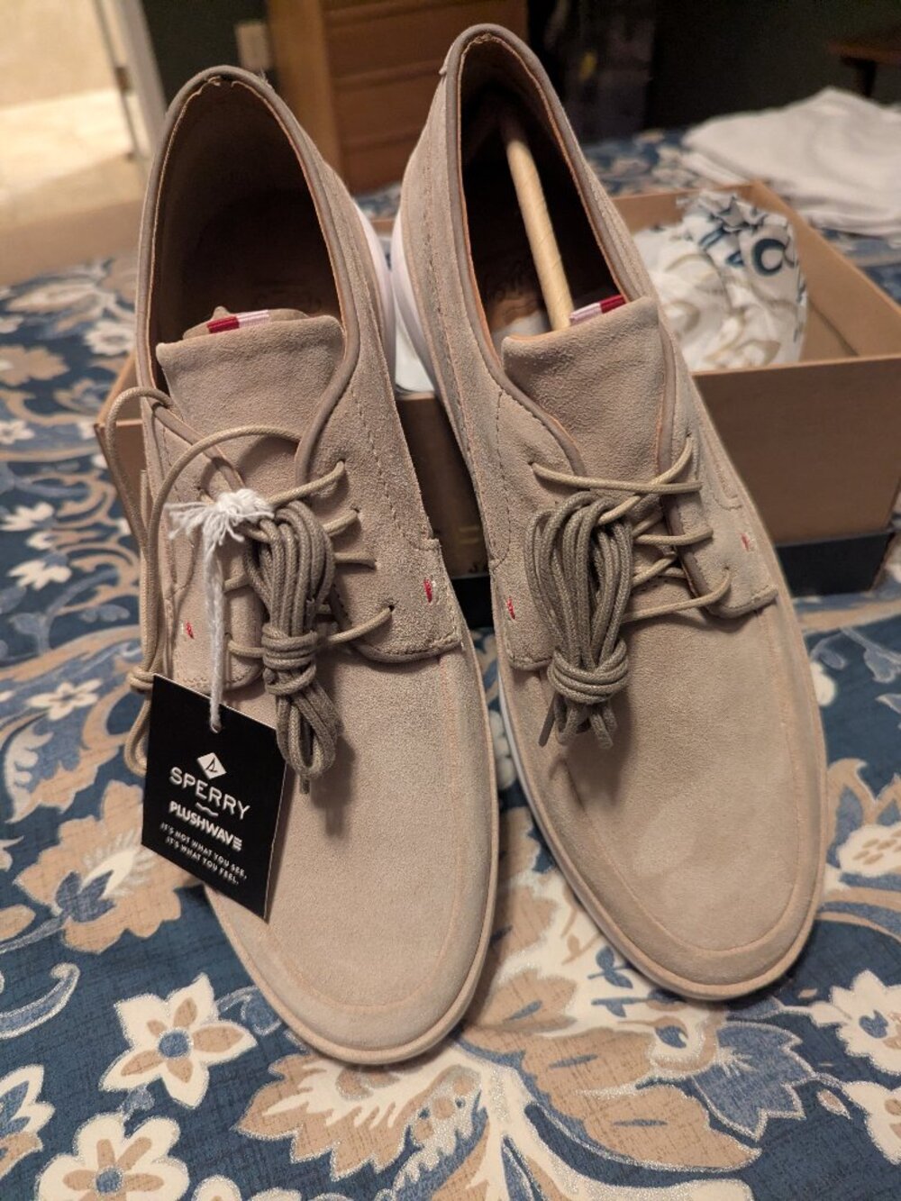 Sperry Plushwave casual shoe 9